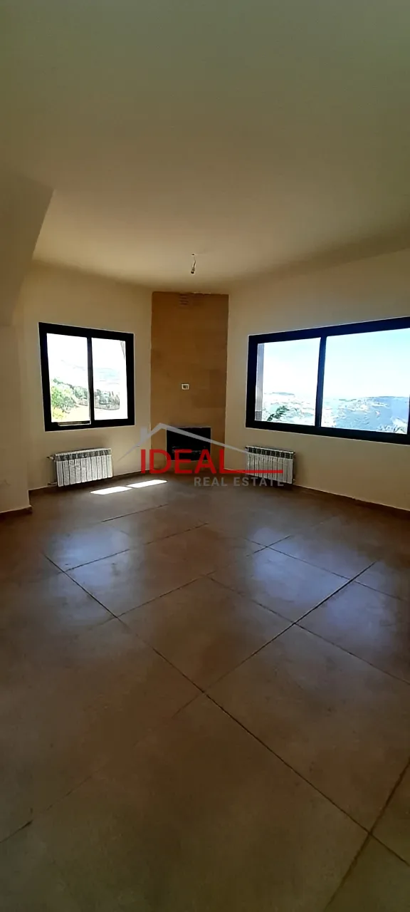 Chalet for sale in Hrajel, Lebanon - 3 bed, 2 bath