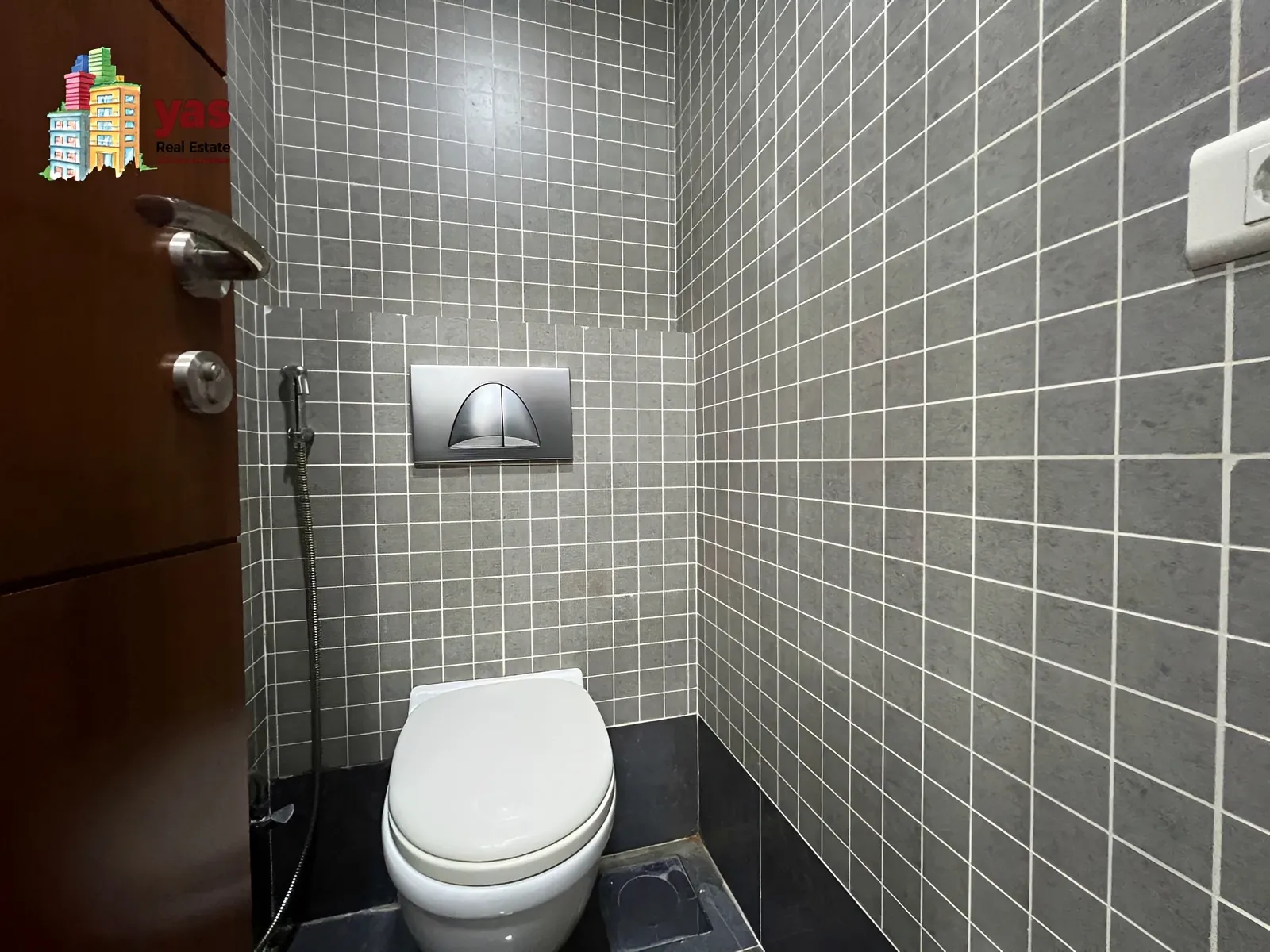 Office for Sale in Kaslik