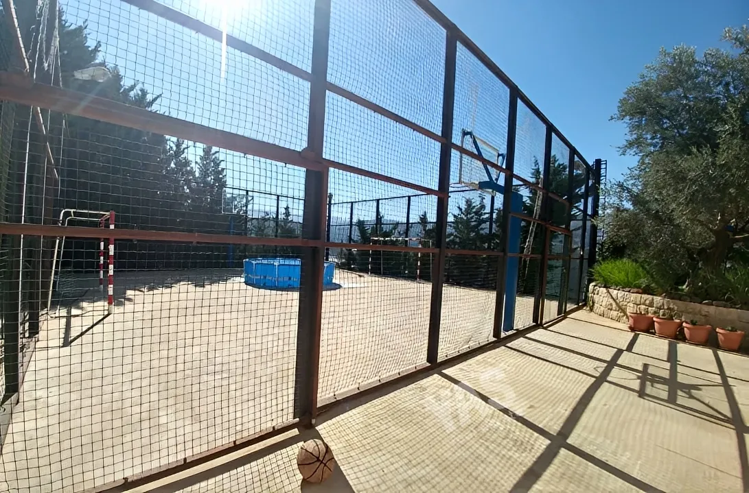 Villa for Sale in Ajaltoun
