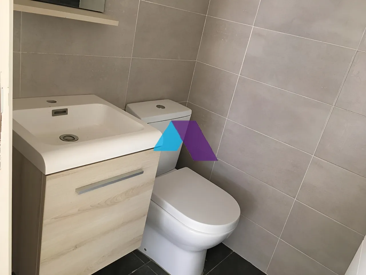 Apartment for Sale in Jouret El Ballout