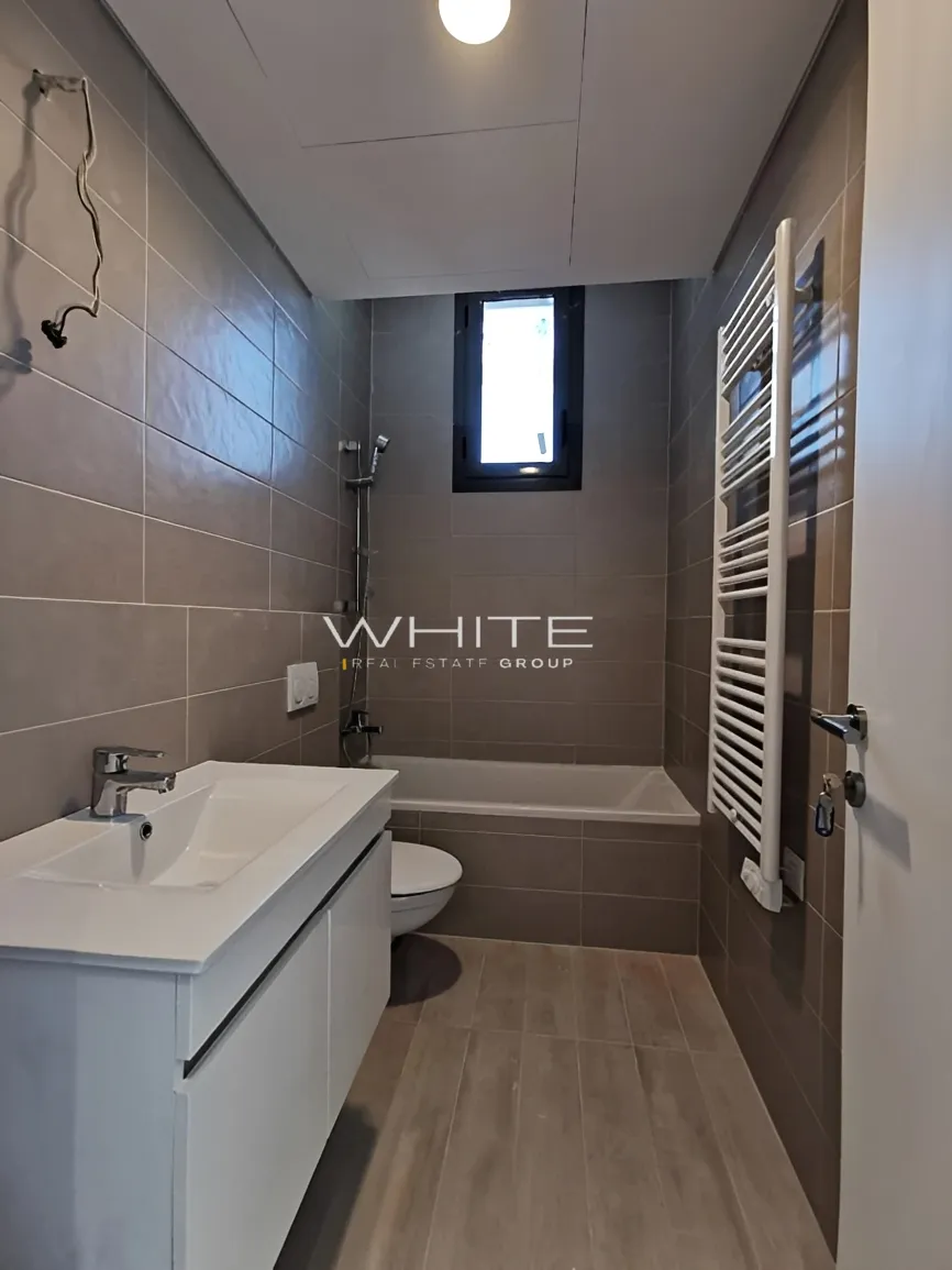 Apartment for rent in Achrafieh, Beirut, Lebanon - 1 bed, 2 bath