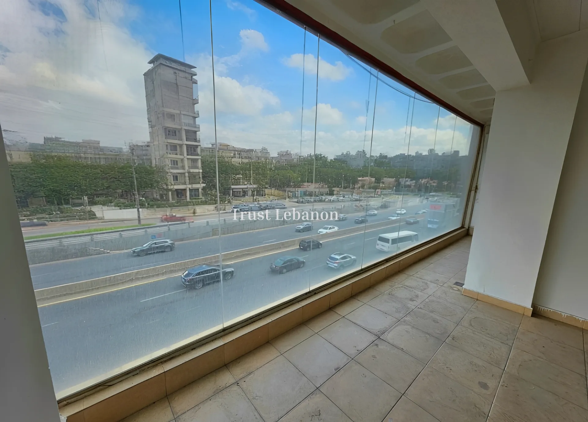 Office for rent in Zouk Mosbeh, Lebanon
