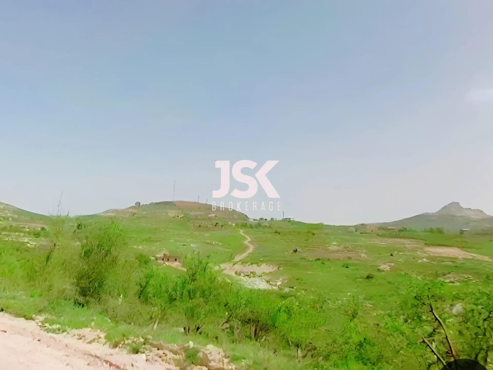 Land for Sale in Laqlouq