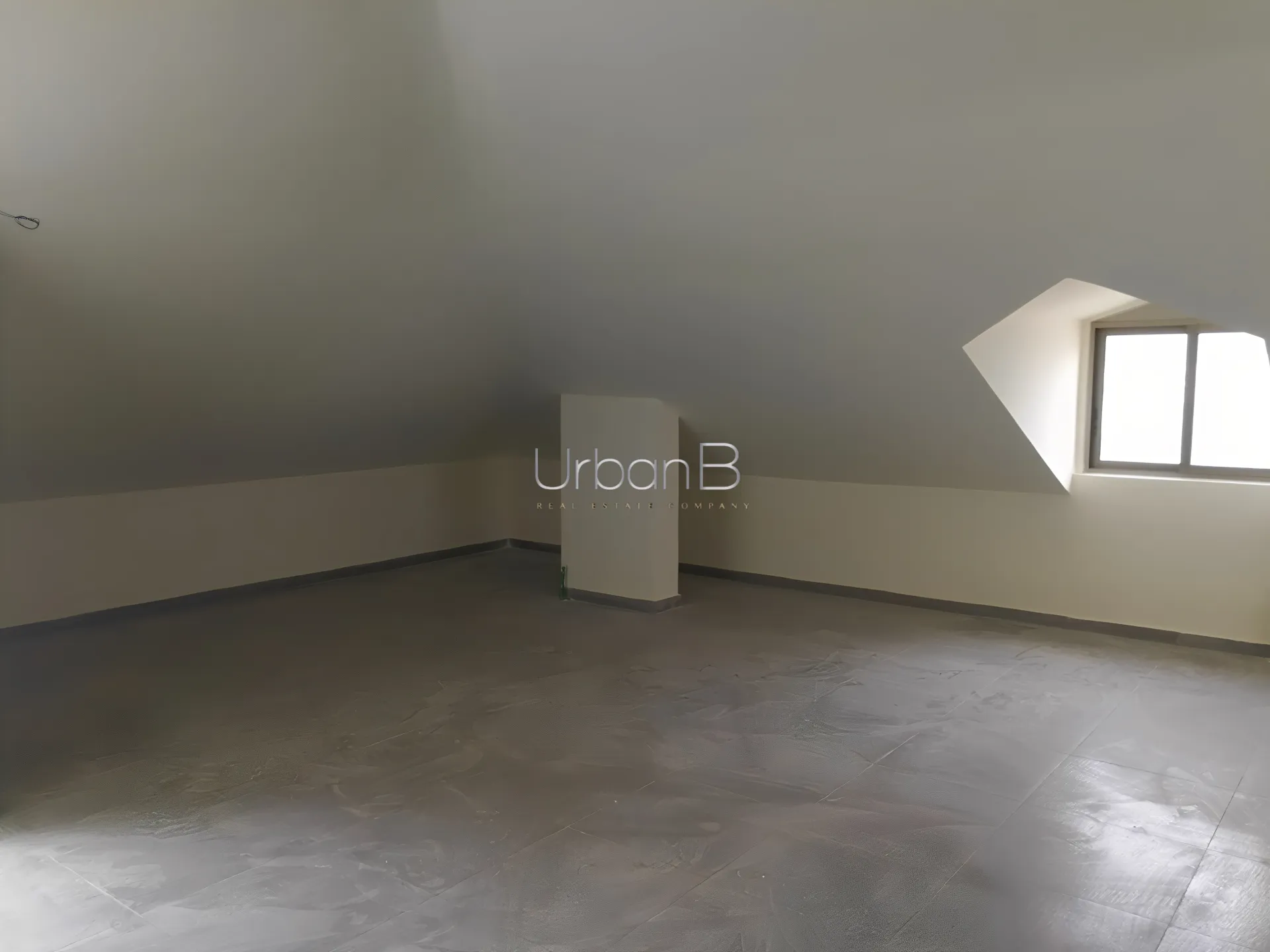 Duplex in Qornet el hamra, lebanon
