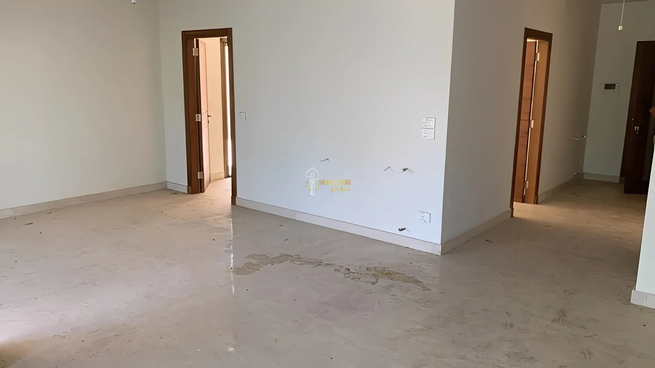 Apartment for Sale in Mansourieh - 3 bed, 4 bath