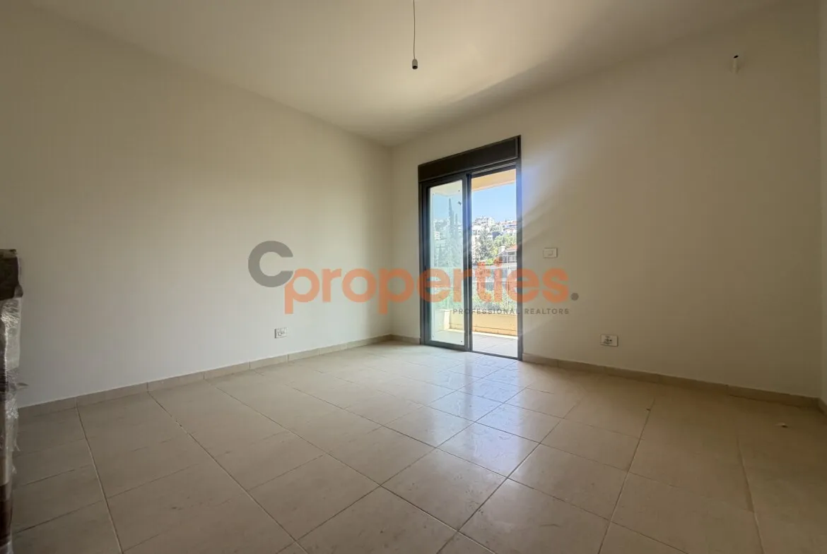 Apartment for Sale in Mtaileb