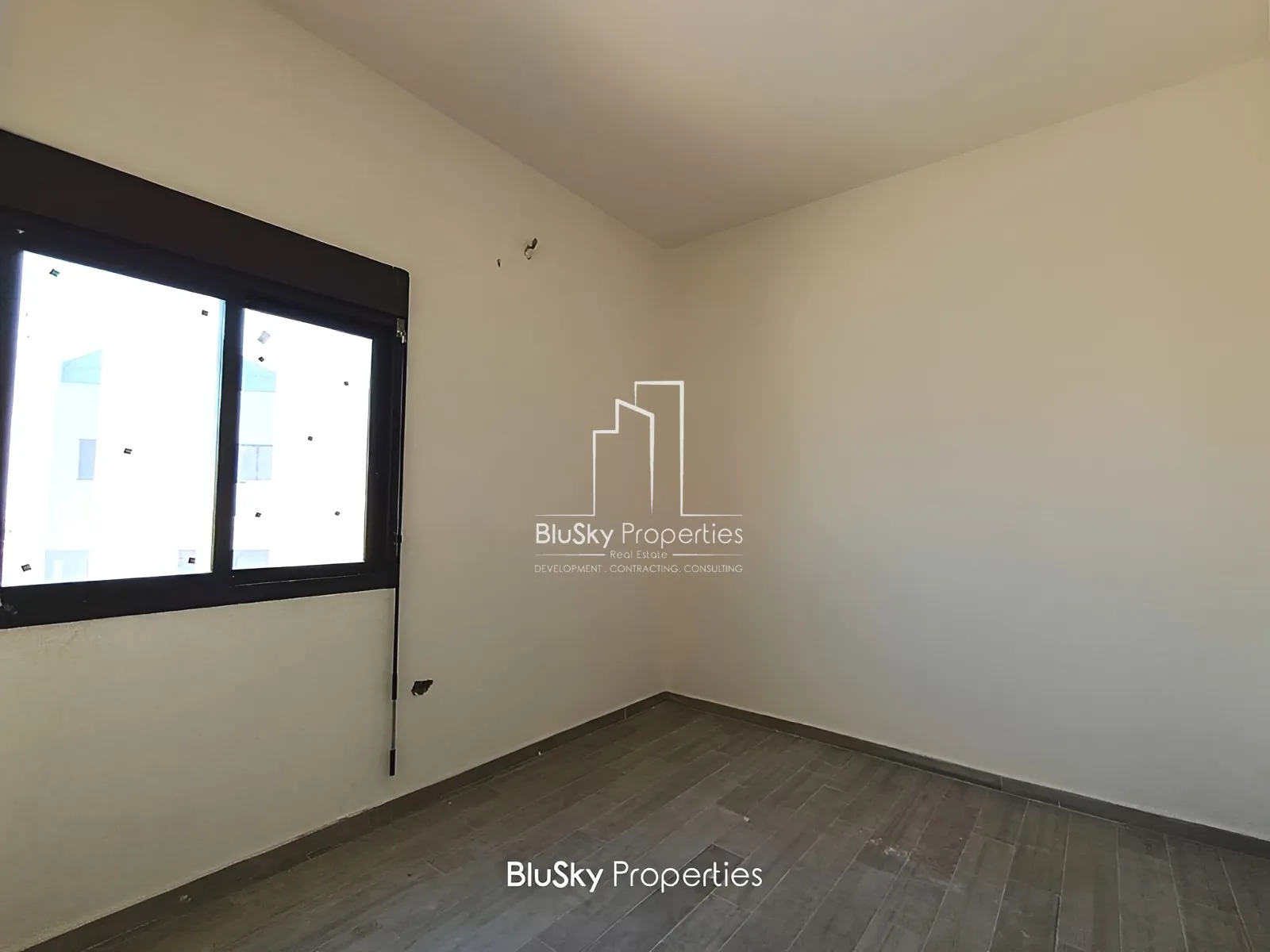 Apartment for Sale in Bouar - 2 bed, 2 bath