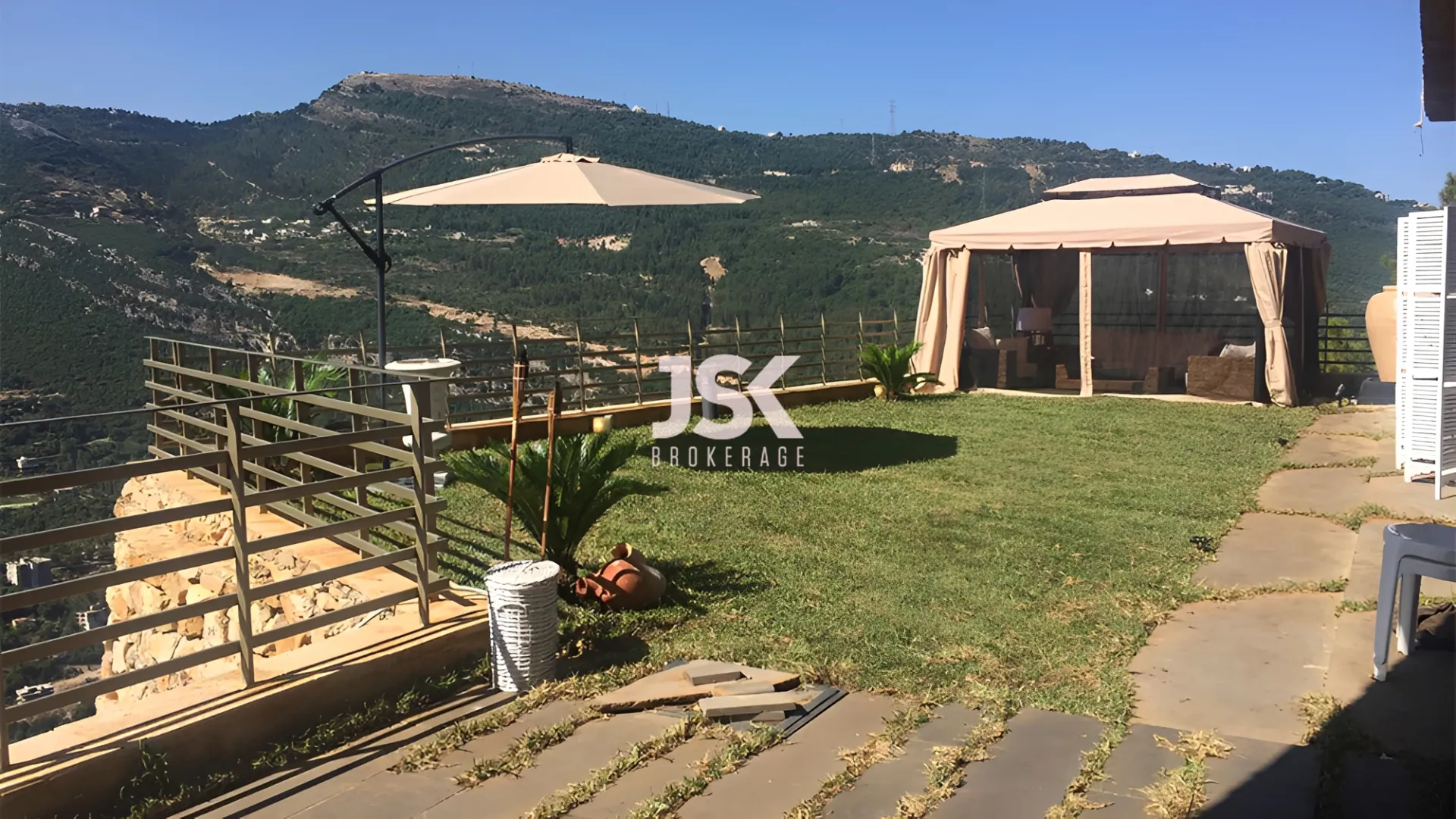 Building for Sale in Byblos