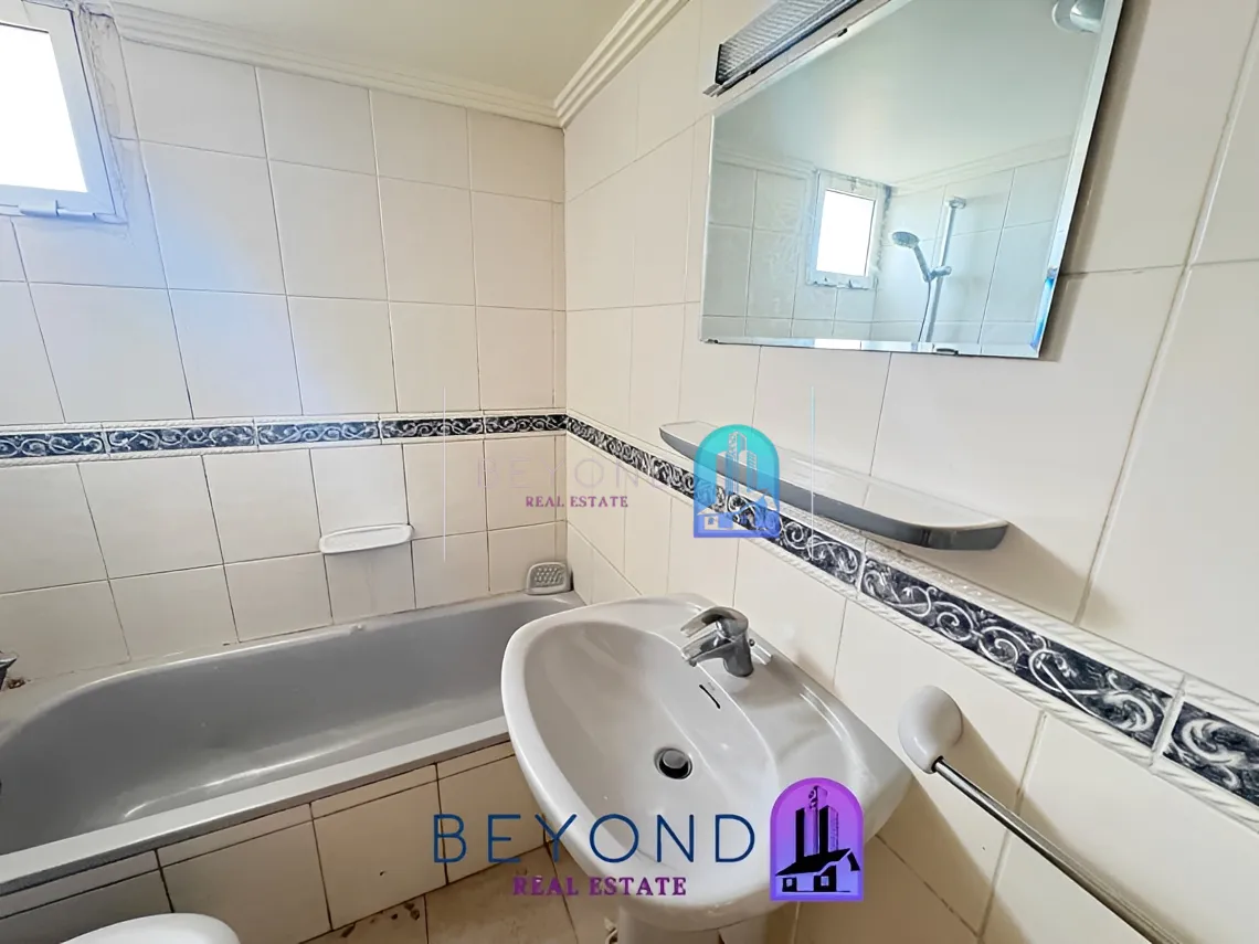 Apartment for rent in Sakiet El Janzeer, Bayrut, Lebanon
