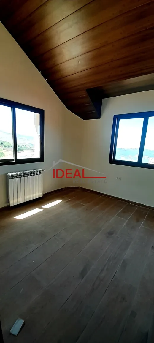 Chalet for sale in Hrajel, Lebanon