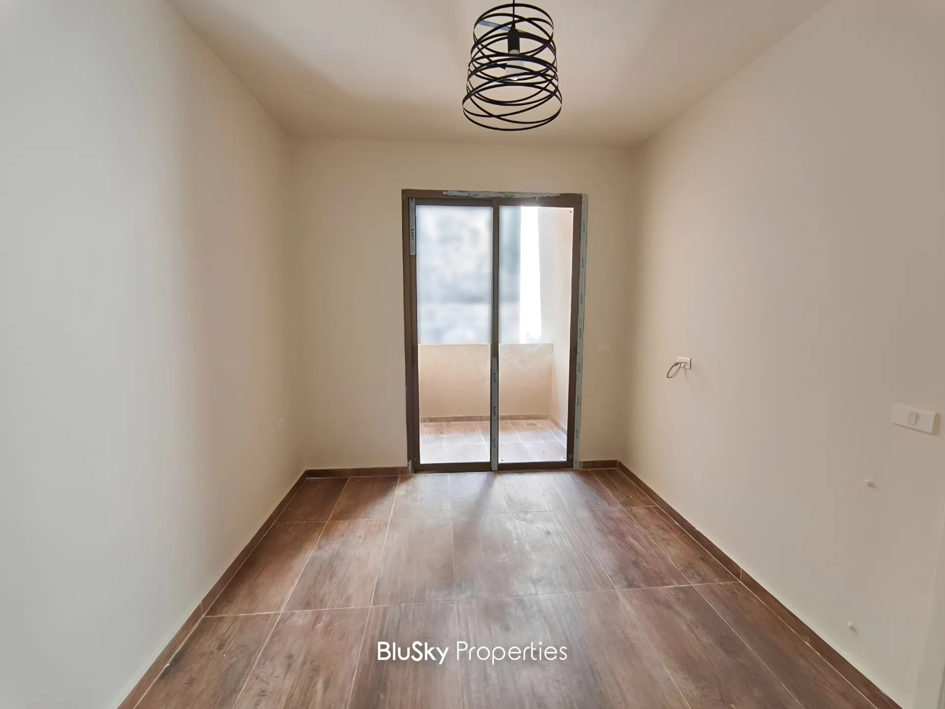 Apartment for rent in Qornet el hamra, lebanon