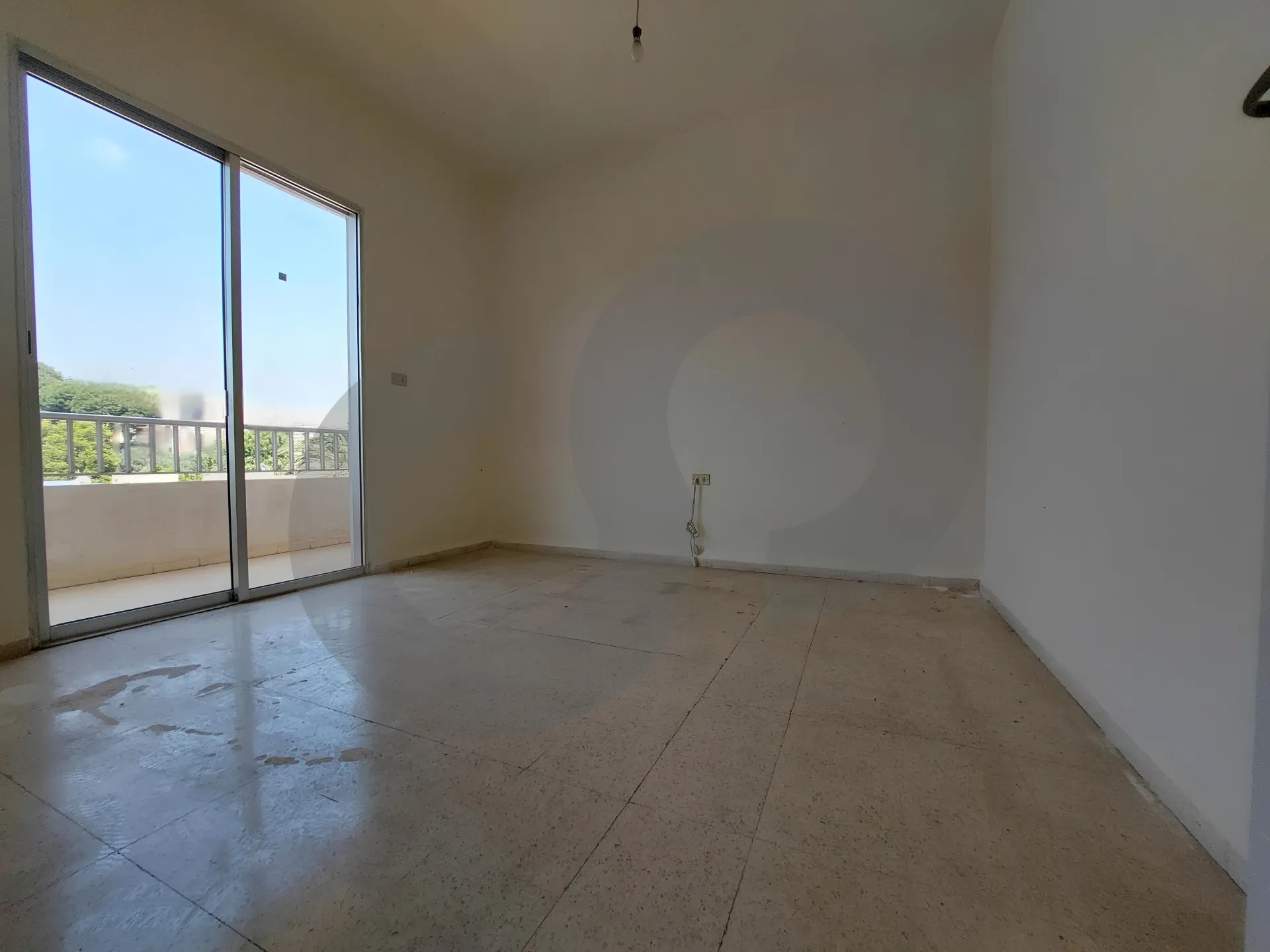 Apartment for Sale in Aamchit