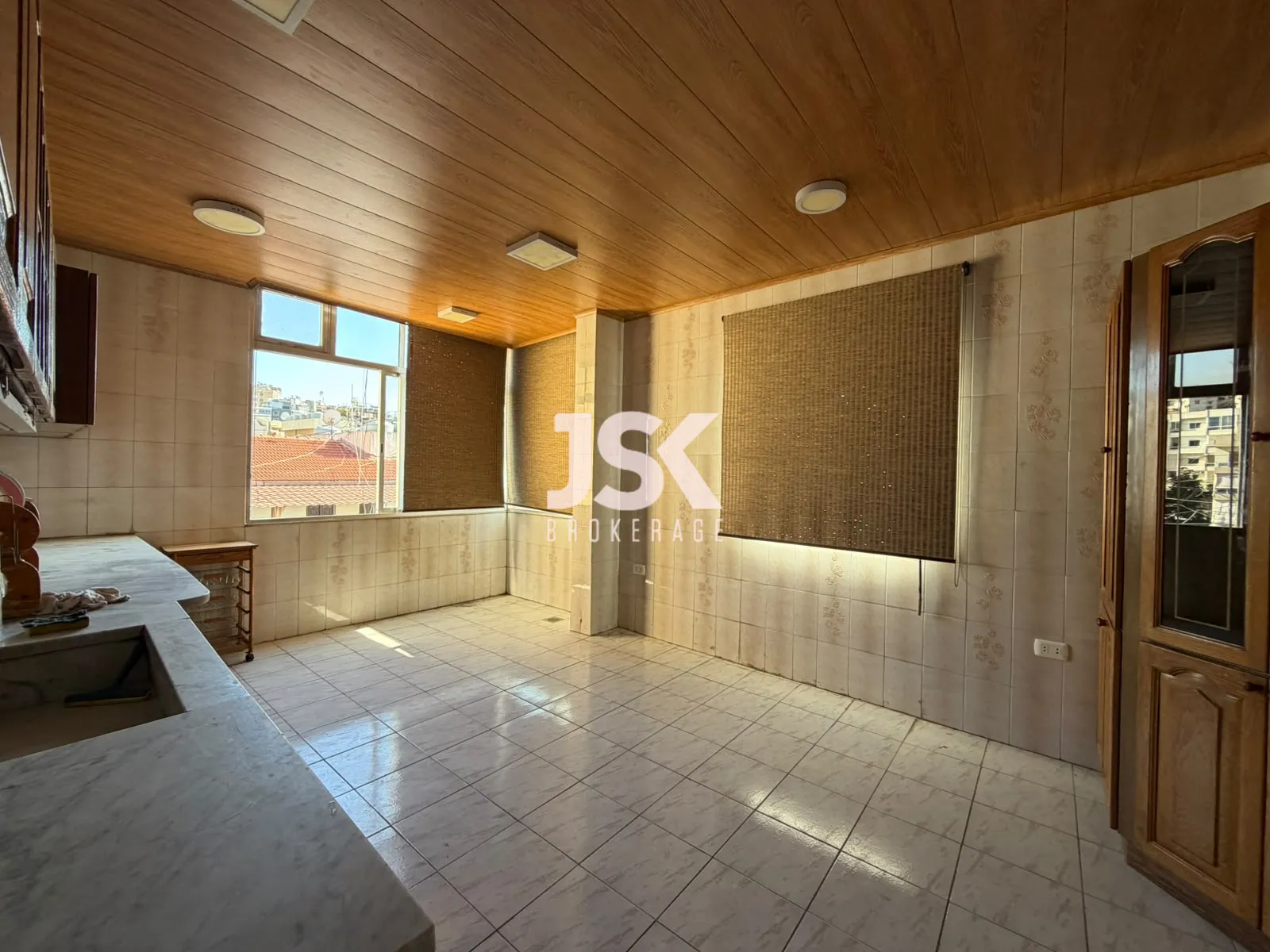Apartment for Sale in Adonis