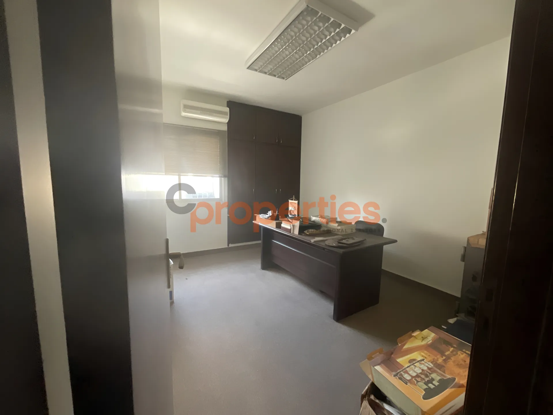 Office for Sale in Remeil