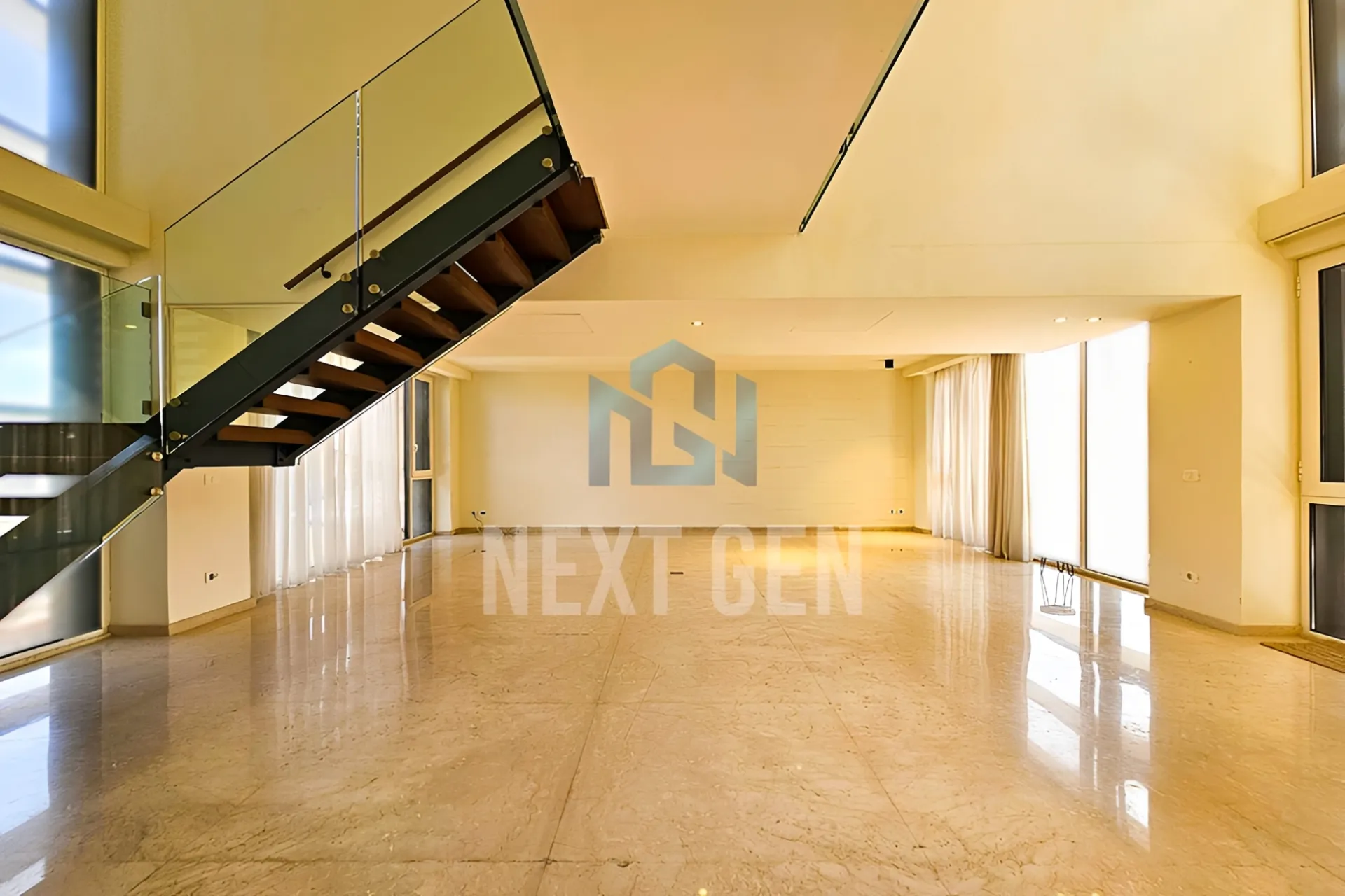 Duplex for rent in Achrafieh, Beirut, Lebanon - 3 bed, 5 bath