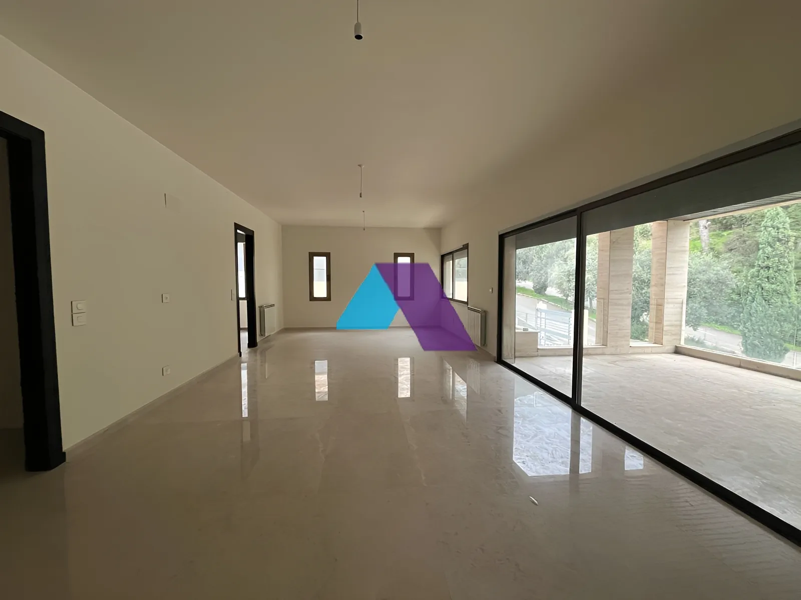 Apartment for Sale in Ballouneh - 4 bed, 4 bath