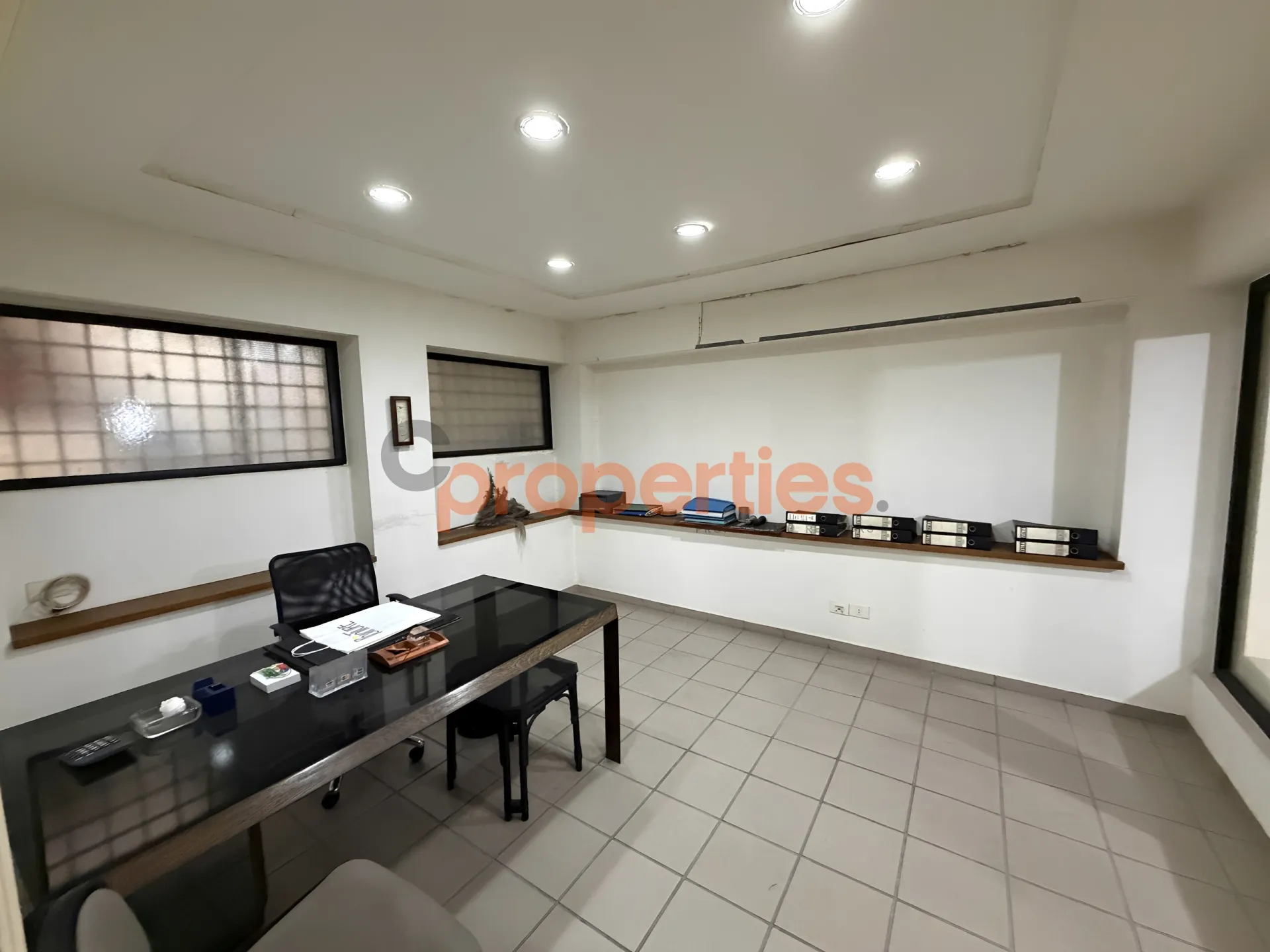 Shop for Rent in Gemmayzeh