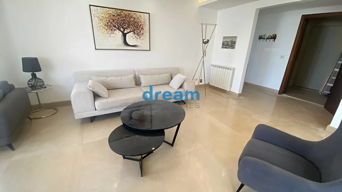 Apartment for rent in Achrafieh, Beirut, Lebanon - 3 bed, 4 bath