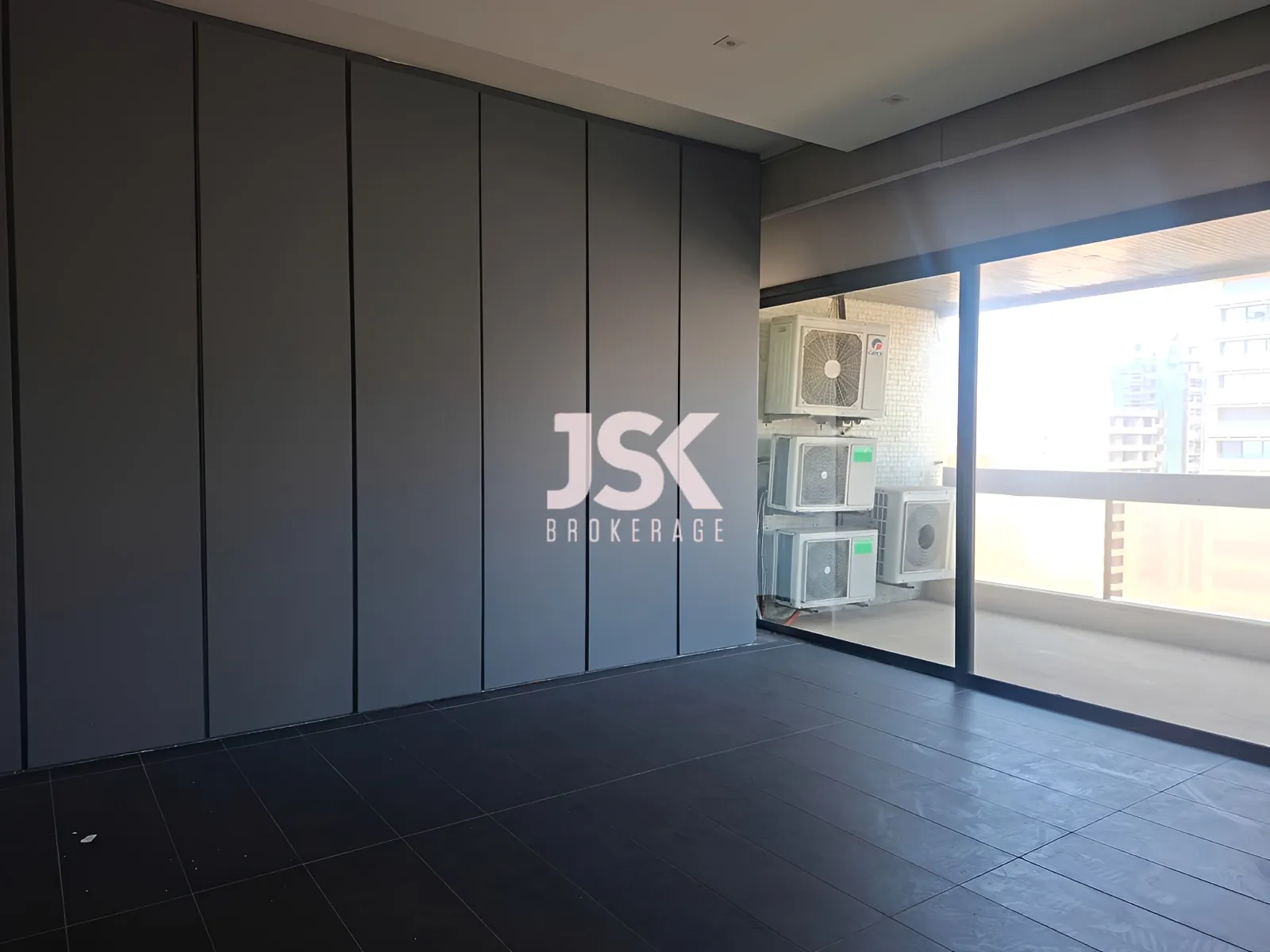 Apartment for Sale in Ramlet El Baida