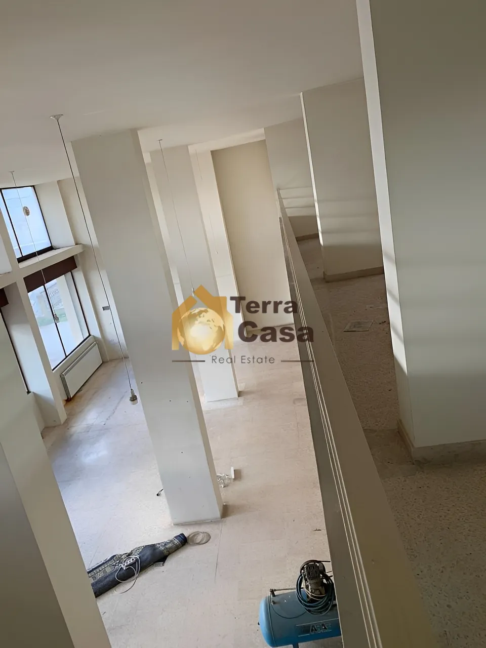 Office for Rent in Haouch el Omara