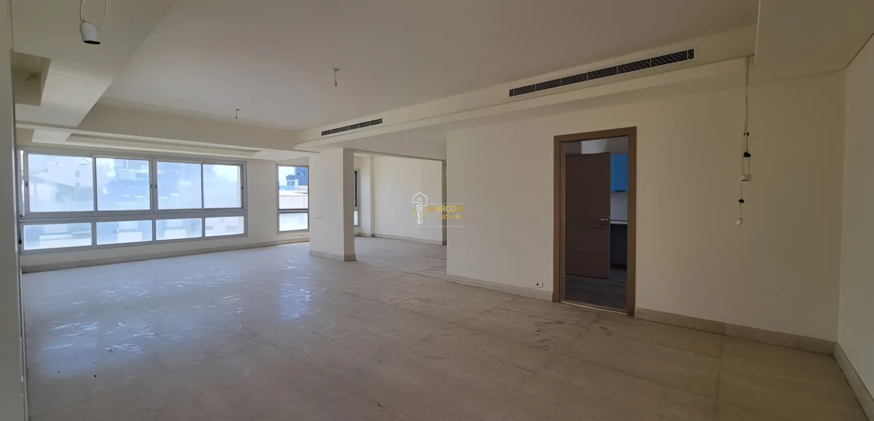 Apartment for Sale in Beirut, Tallet el Khayat, Lebanon - 3 bed, 4 bath
