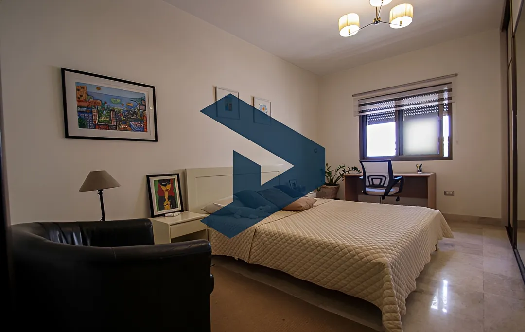Apartment for sale in Ain El Mraiseh, Beirut, Lebanon