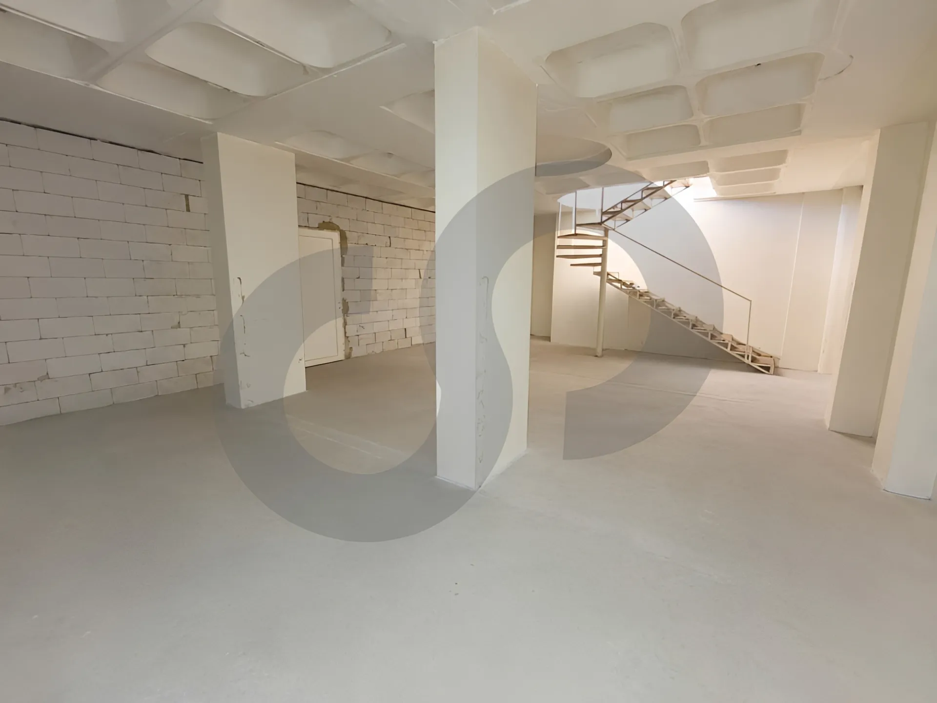 Shop for Sale in Ain El Remmaneh