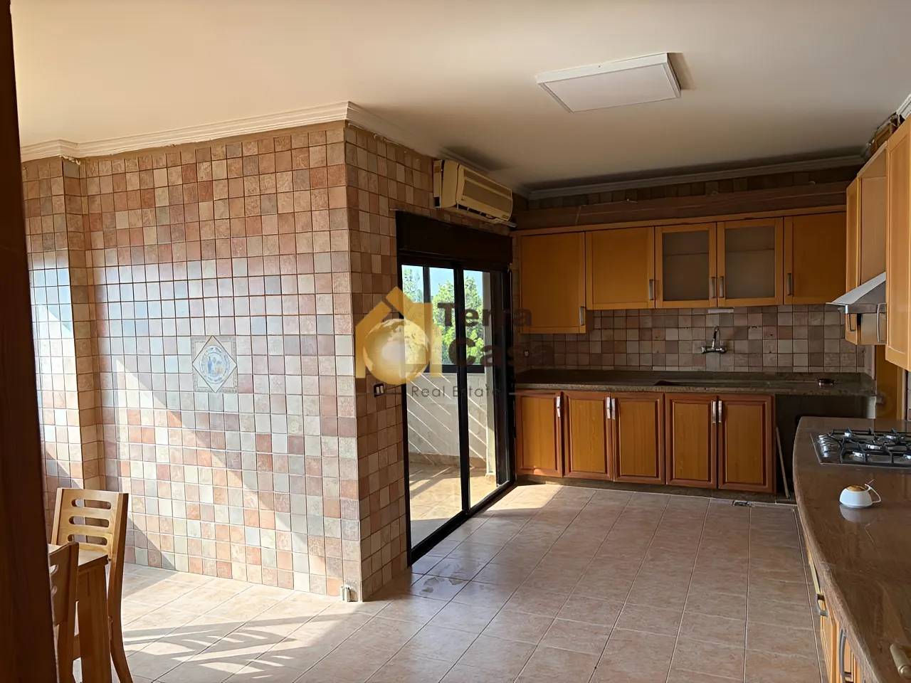 Apartment for rent in Adma w Dafnah