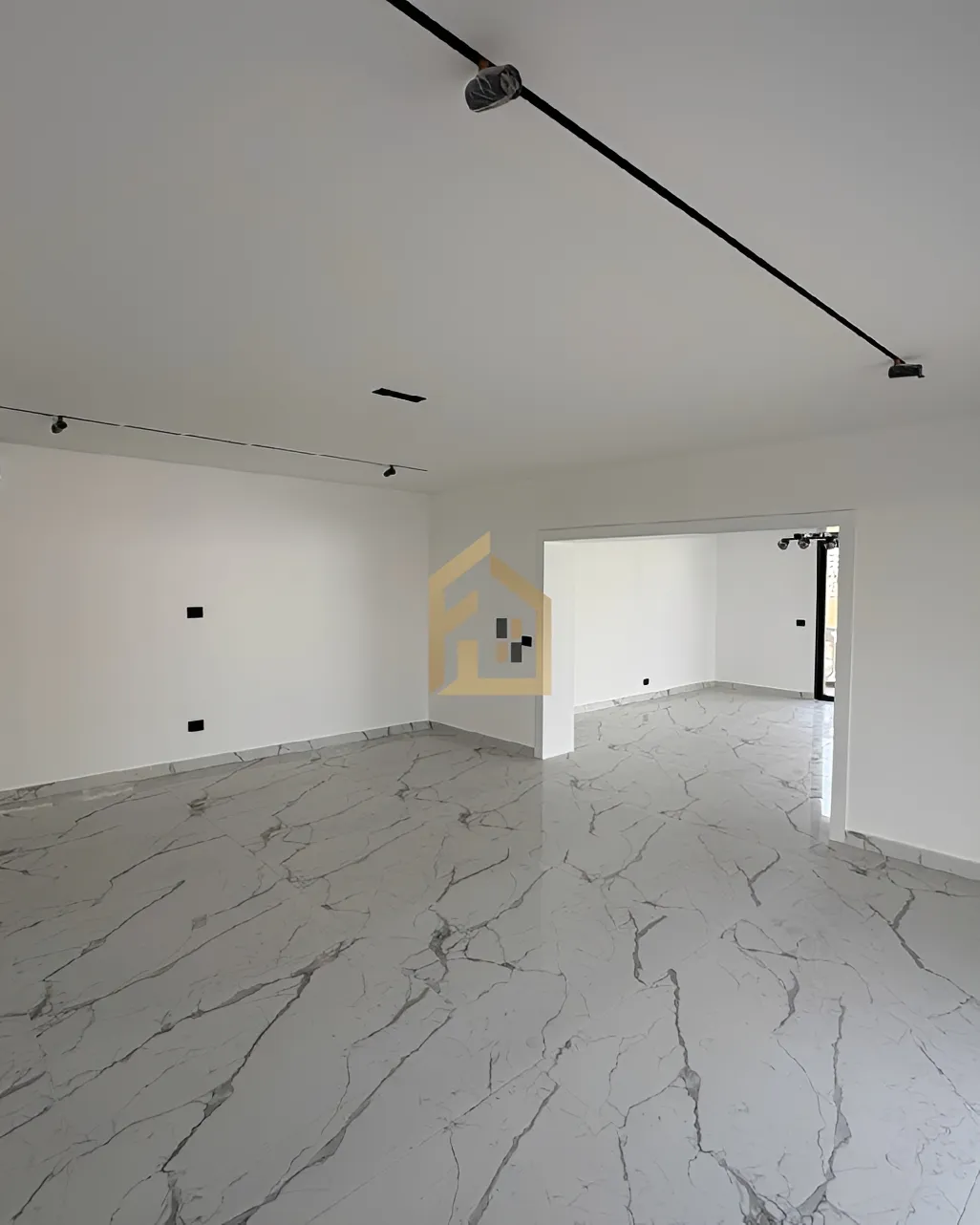Apartment for rent in Jnah, Lebanon - 4 bed, 5 bath