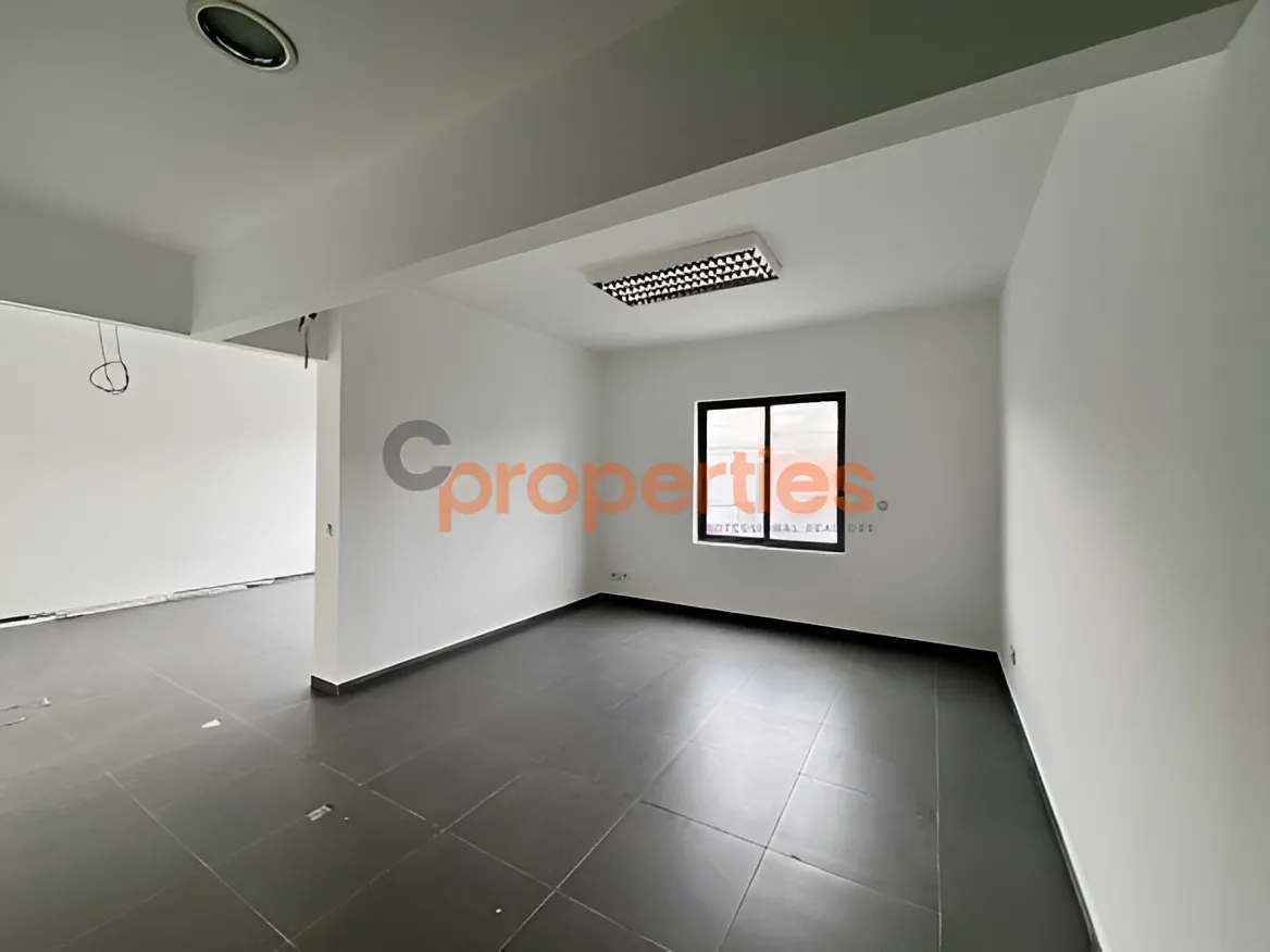 Office for Rent in Dekwaneh