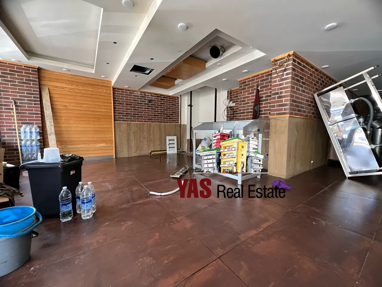 Restaurant for rent in Jounieh