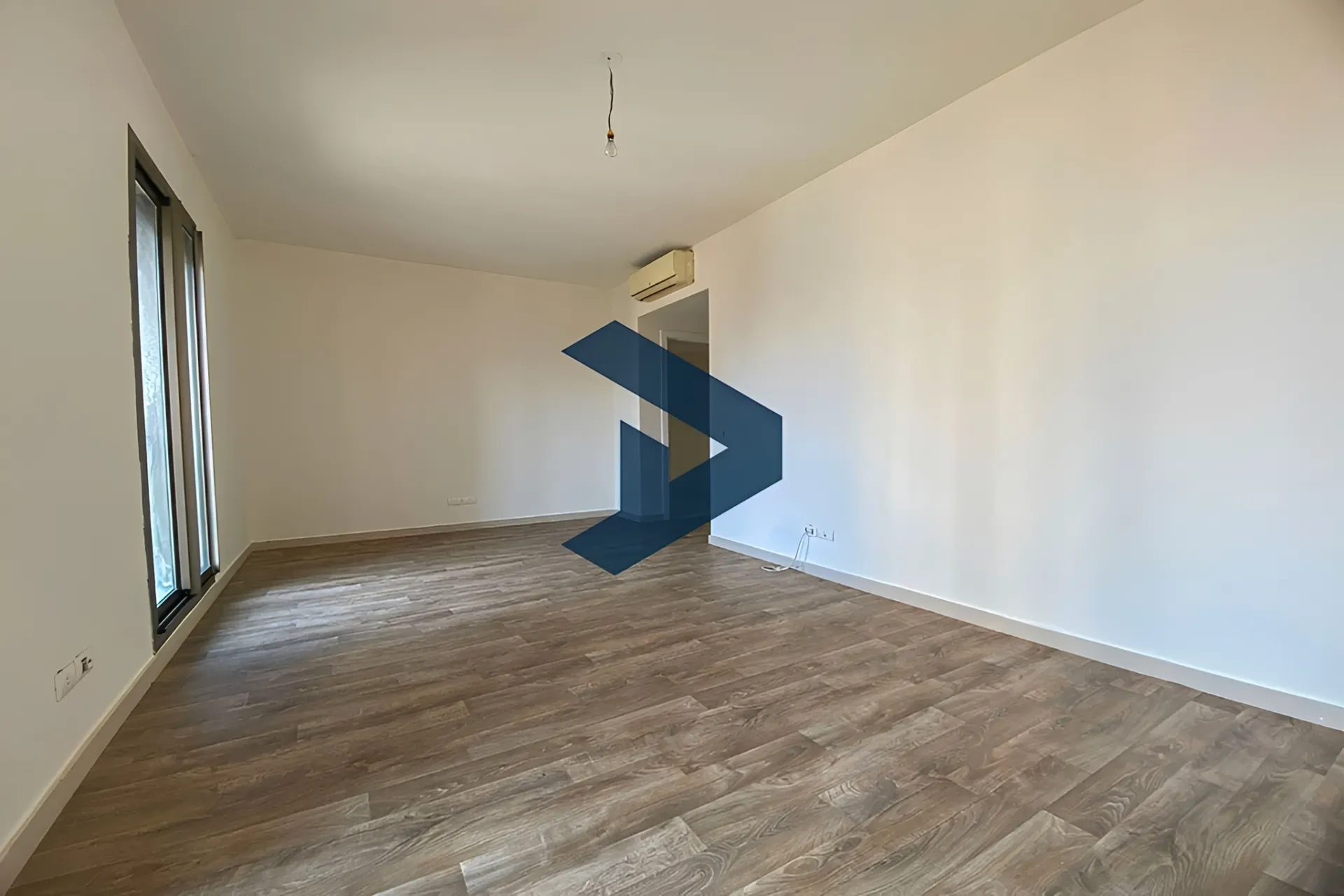 Apartment for sale in Clemenceau, Bayrut, Lebanon