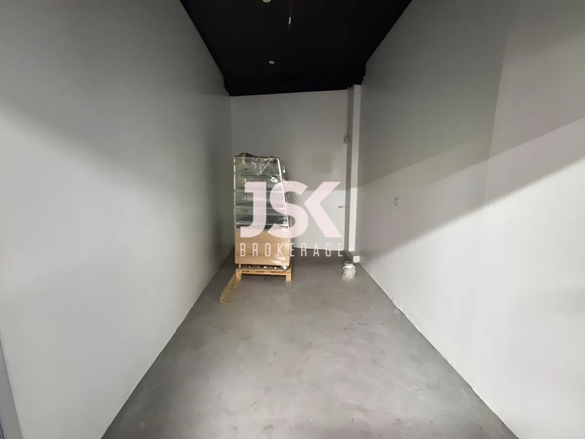 Restaurant for rent in Sodeco