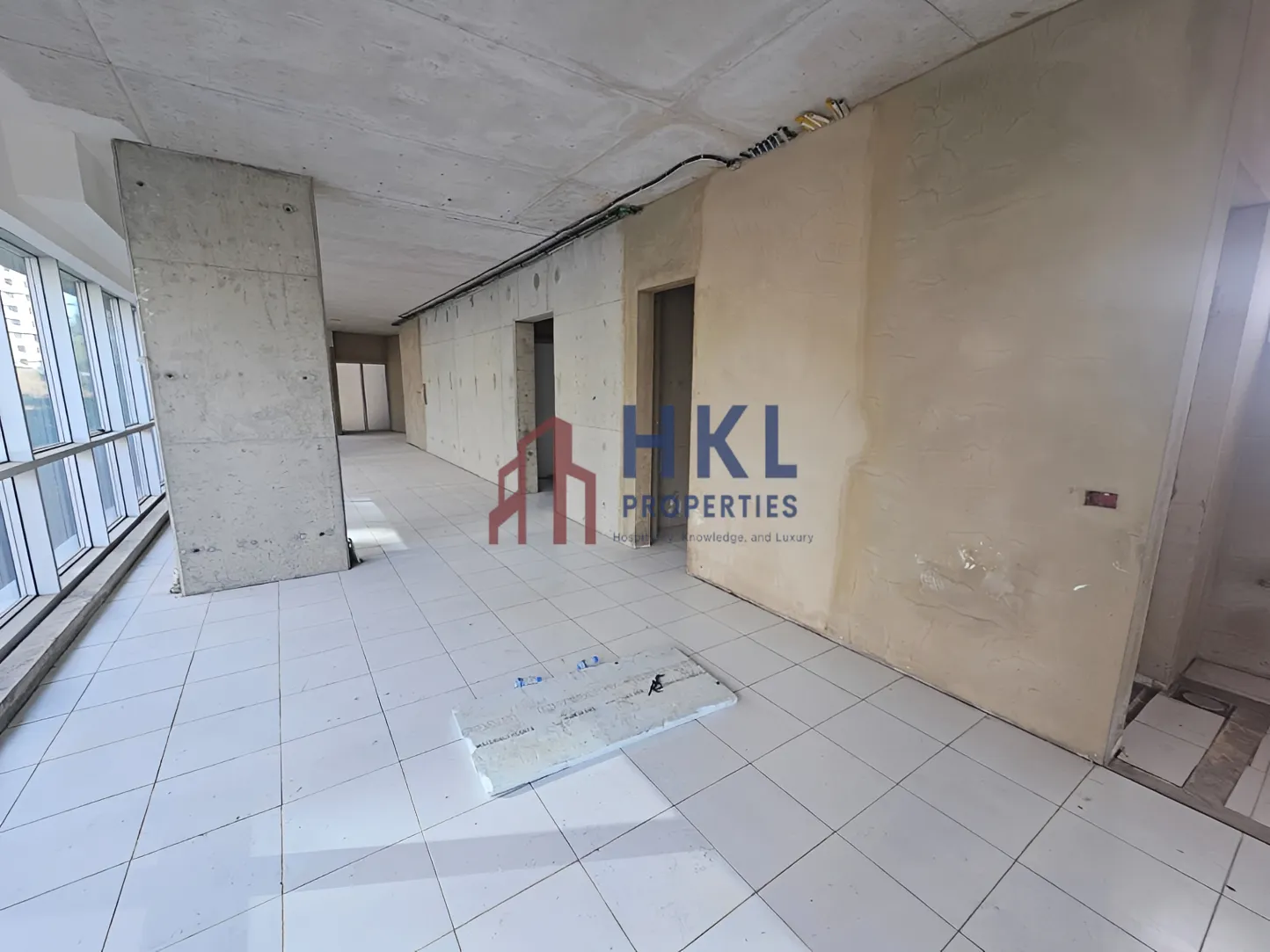 Office for rent in Sin El Fil, Lebanon
