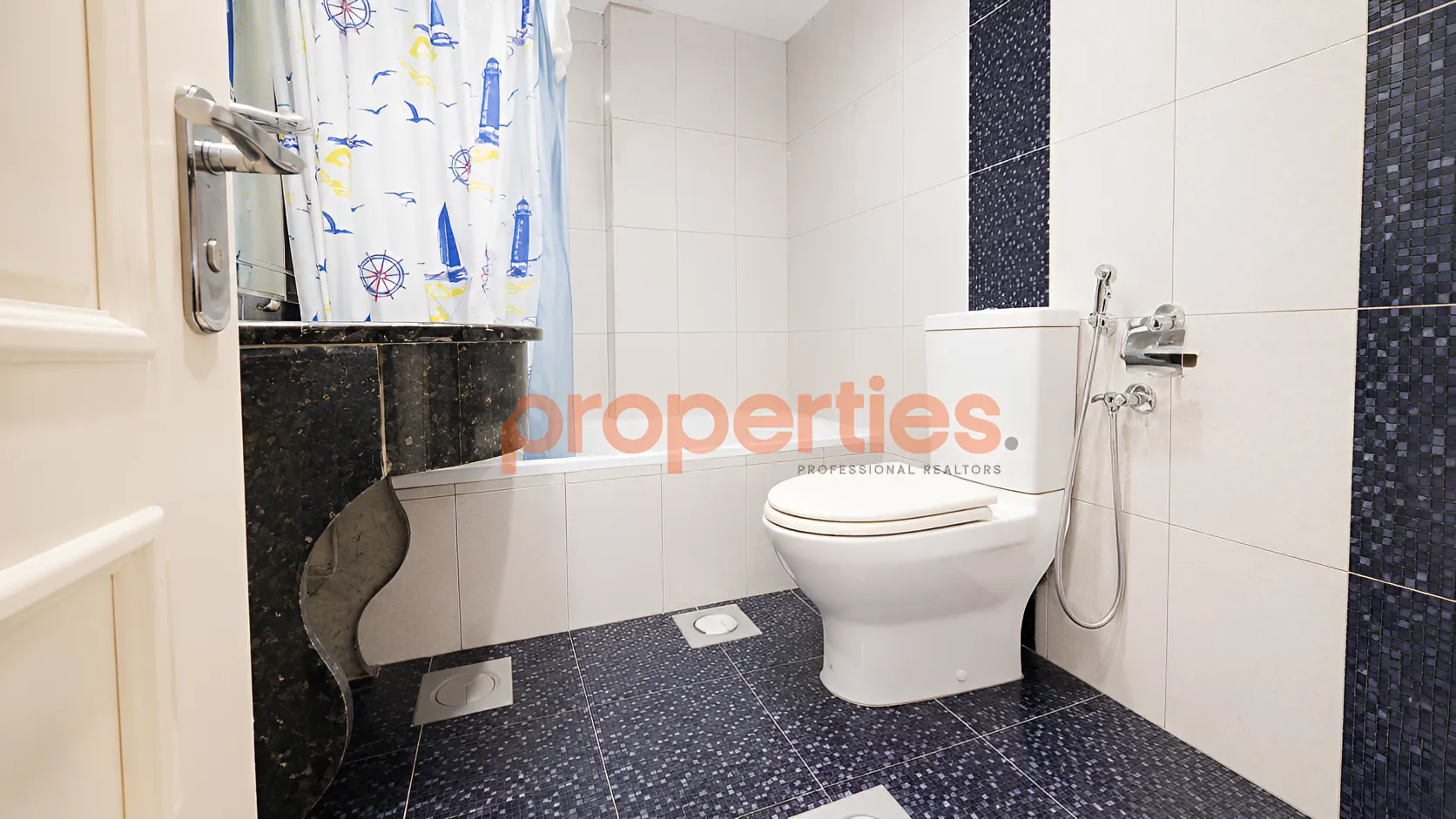 Apartment for sale in Ras Al Naba'a, Beirut, Lebanon