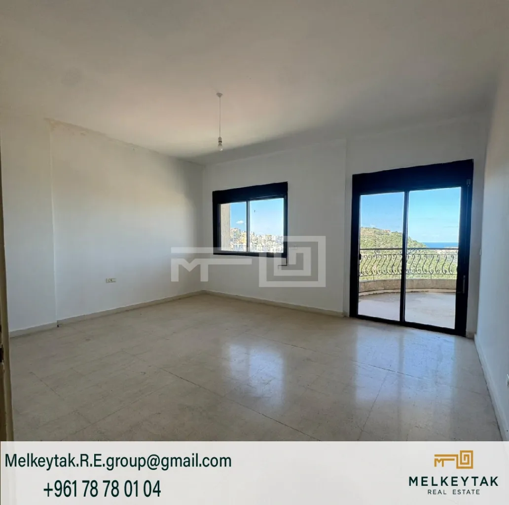 Apartment for sale in Zikrit, Lebanon