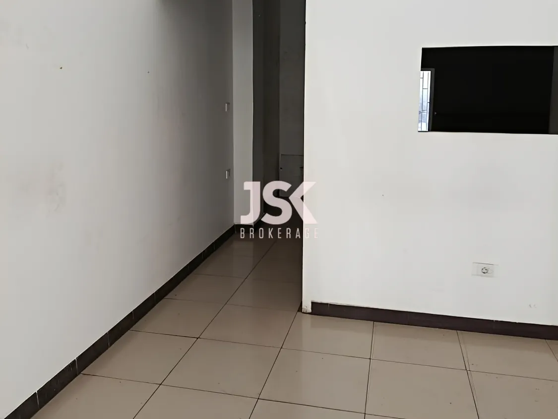 Shop for Rent in Achrafieh