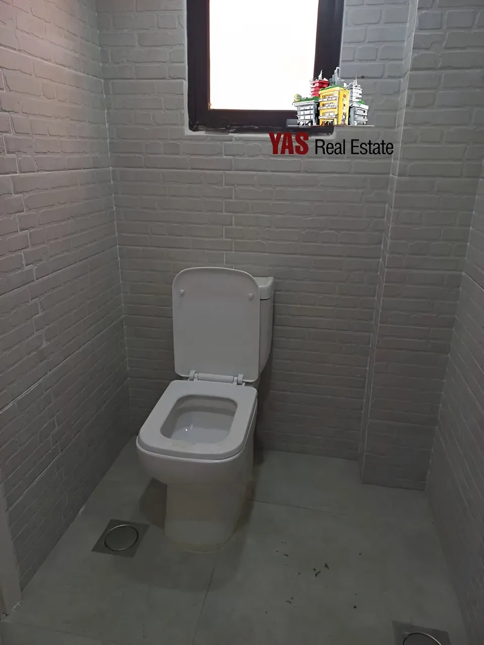 Apartment for Sale in Zalqa - 3 bed, 3 bath