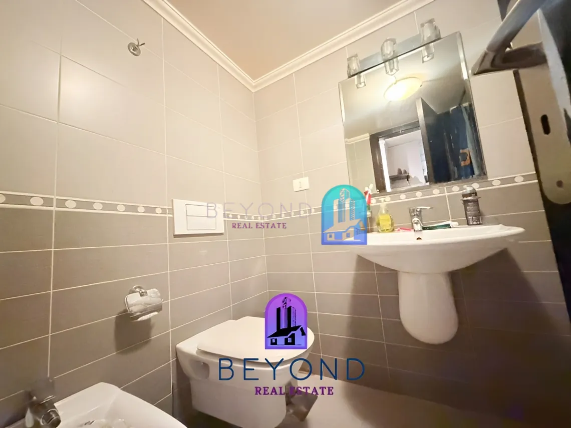Apartment for sale in Ain Al Mraiseh