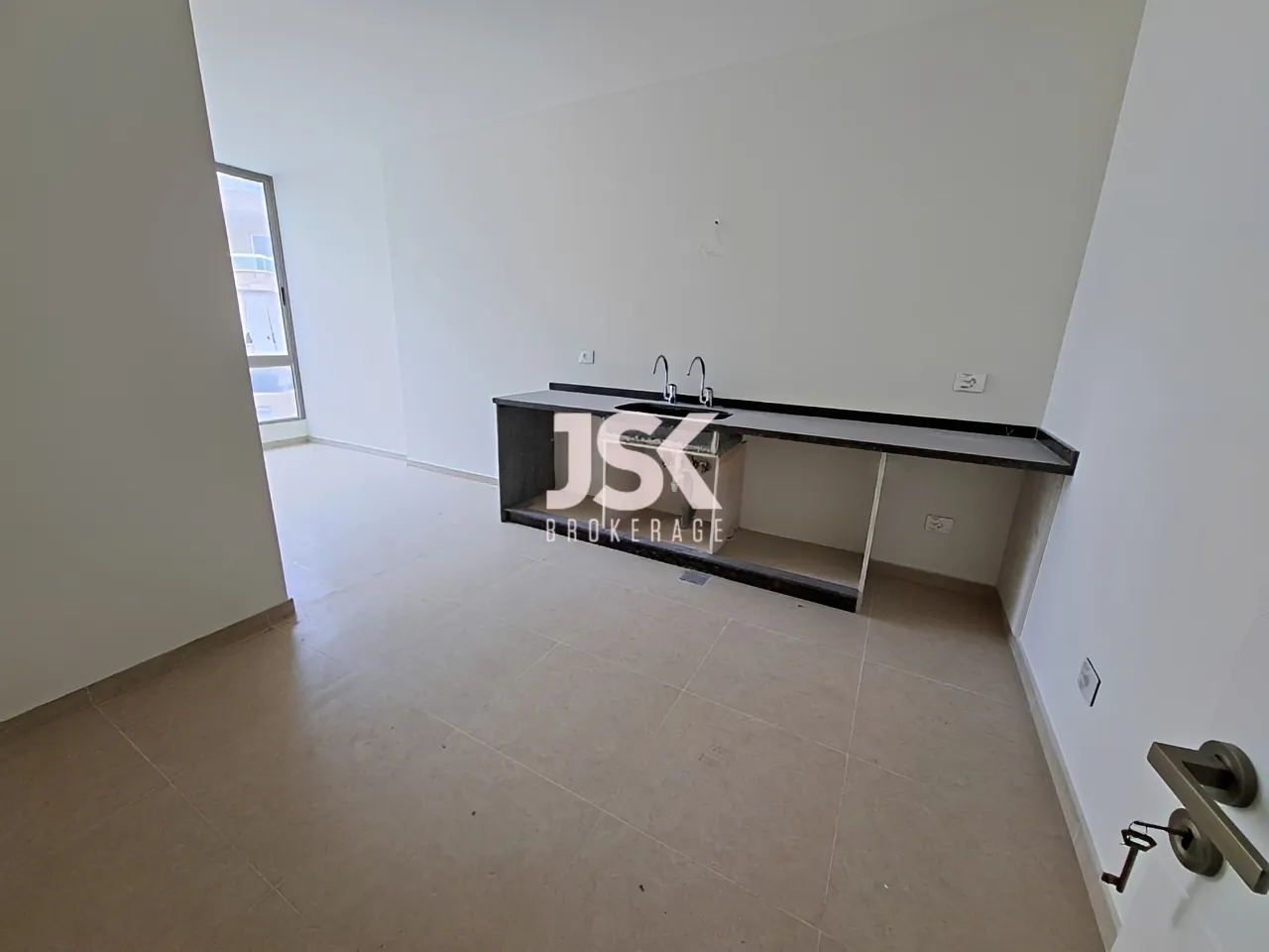 Apartment for Sale in Blat - 2 bed, 2 bath