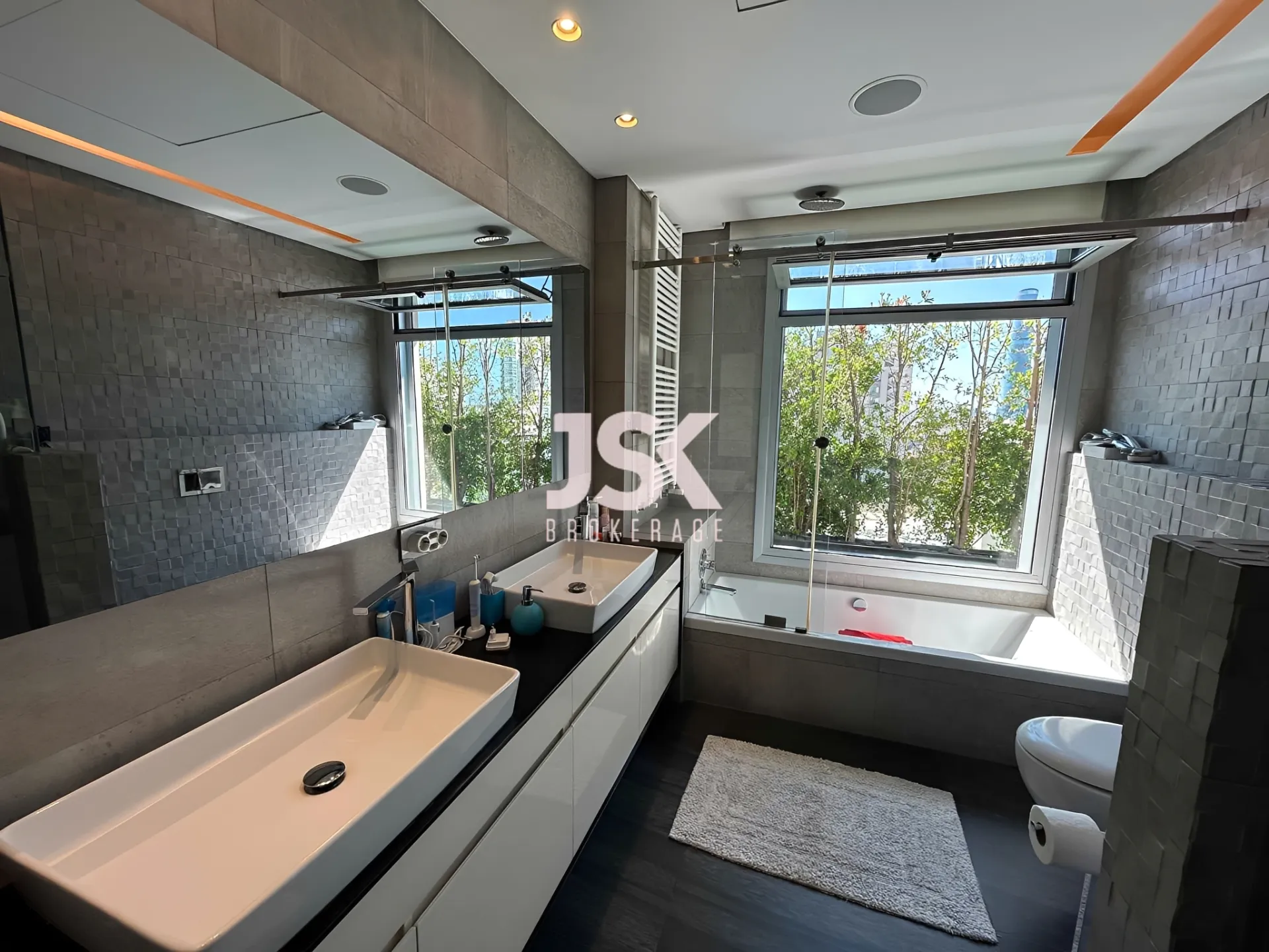 Apartment for Sale in Achrafieh