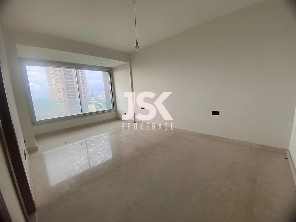 Apartment for Sale in Raoucheh, Beirut, Lebanon