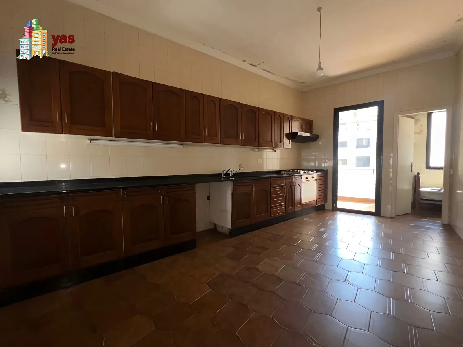 Apartment for Rent in Adonis - 3 bed, 4 bath
