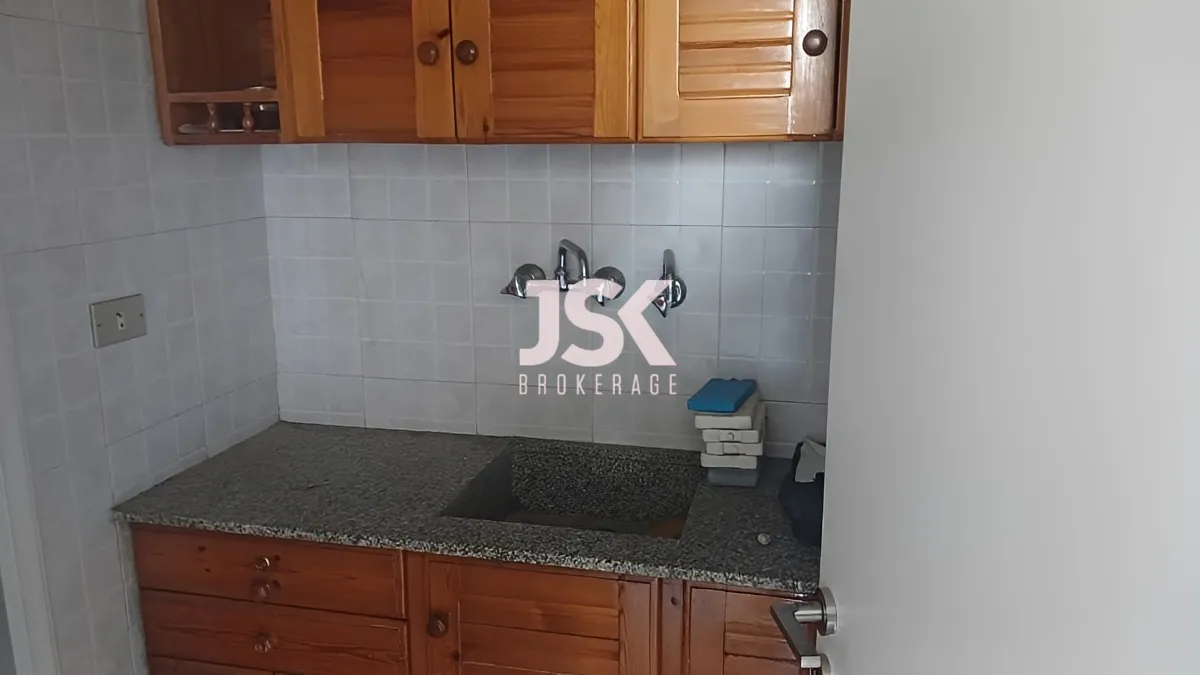 Office for rent in Jal El Dib