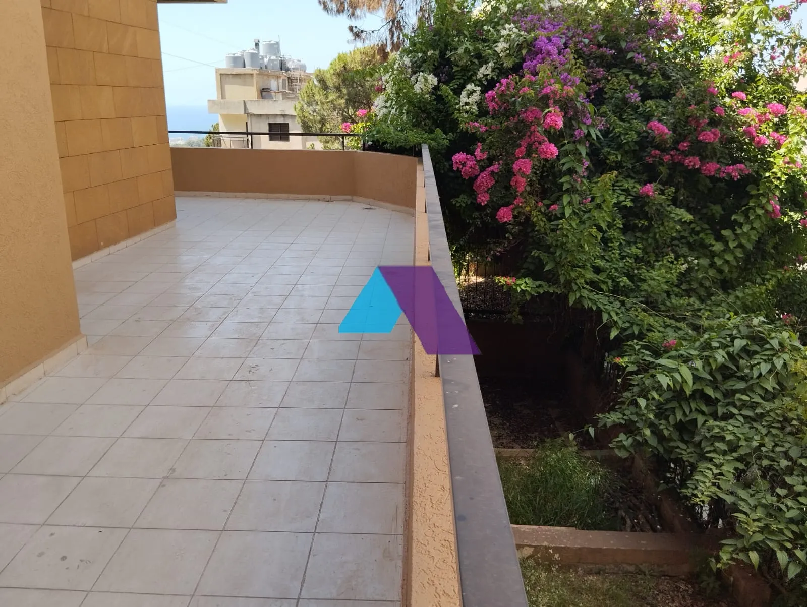 Apartment for Sale in Aaoukar - 3 bed, 5 bath