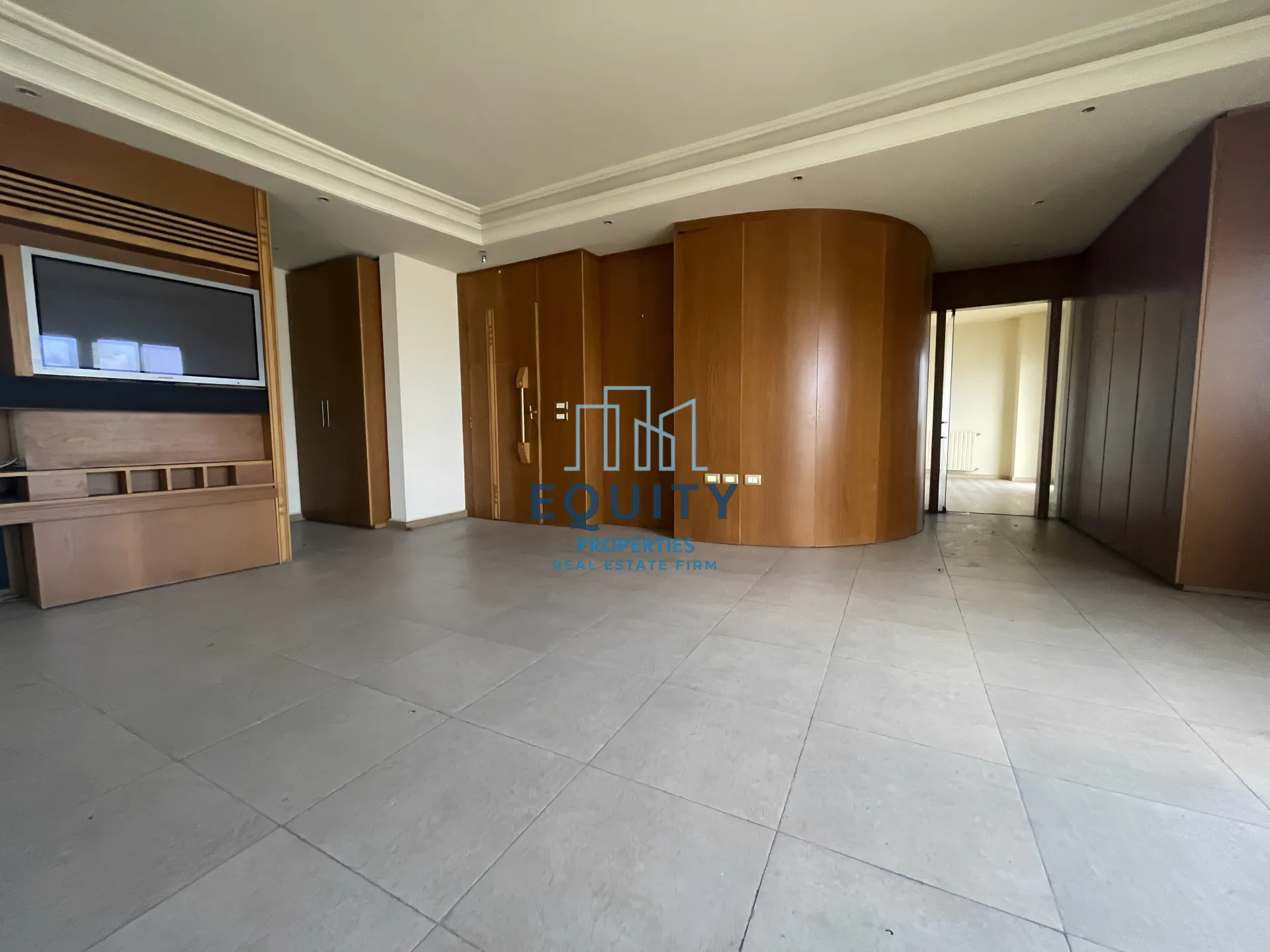 Apartment for Sale in Badaro - 4 bed, 5 bath