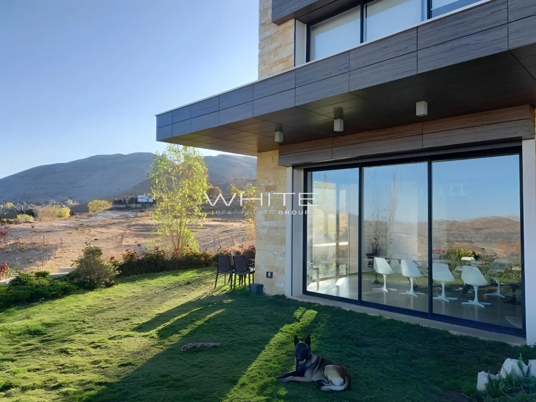Villa for sale in Faqra, Lebanon - 3 bed, 5 bath