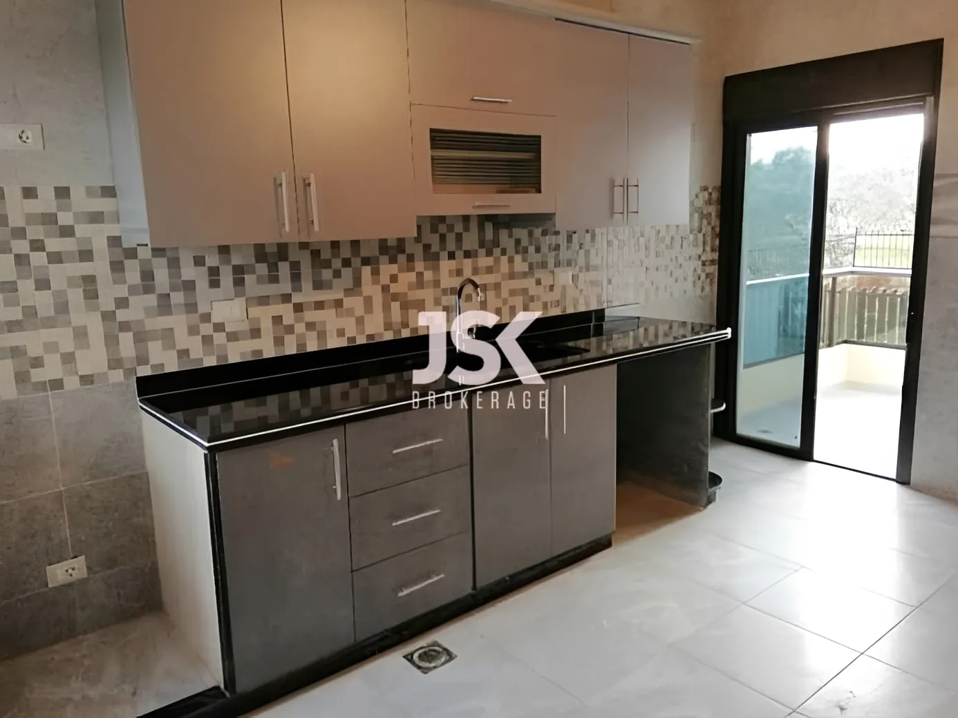 Apartment for Sale in Koura - 2 bed, 3 bath