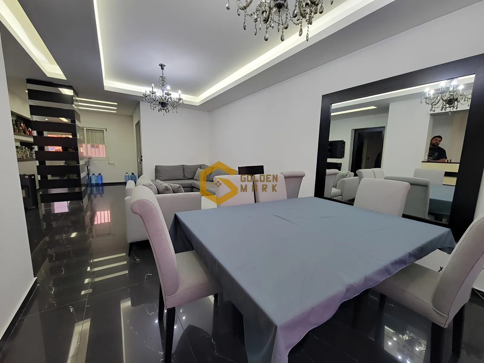 Apartment for Sale in Halat