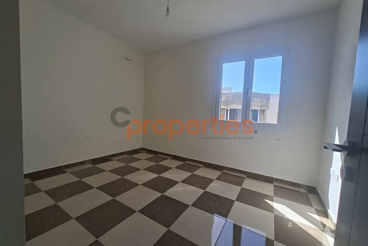 Apartment for Sale in Halat